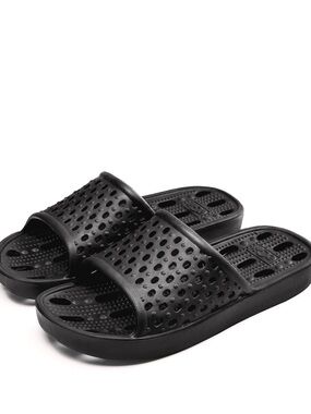 Men’s Xomiboe Quick Drying Black Slip On Shower Shoes. Size 10